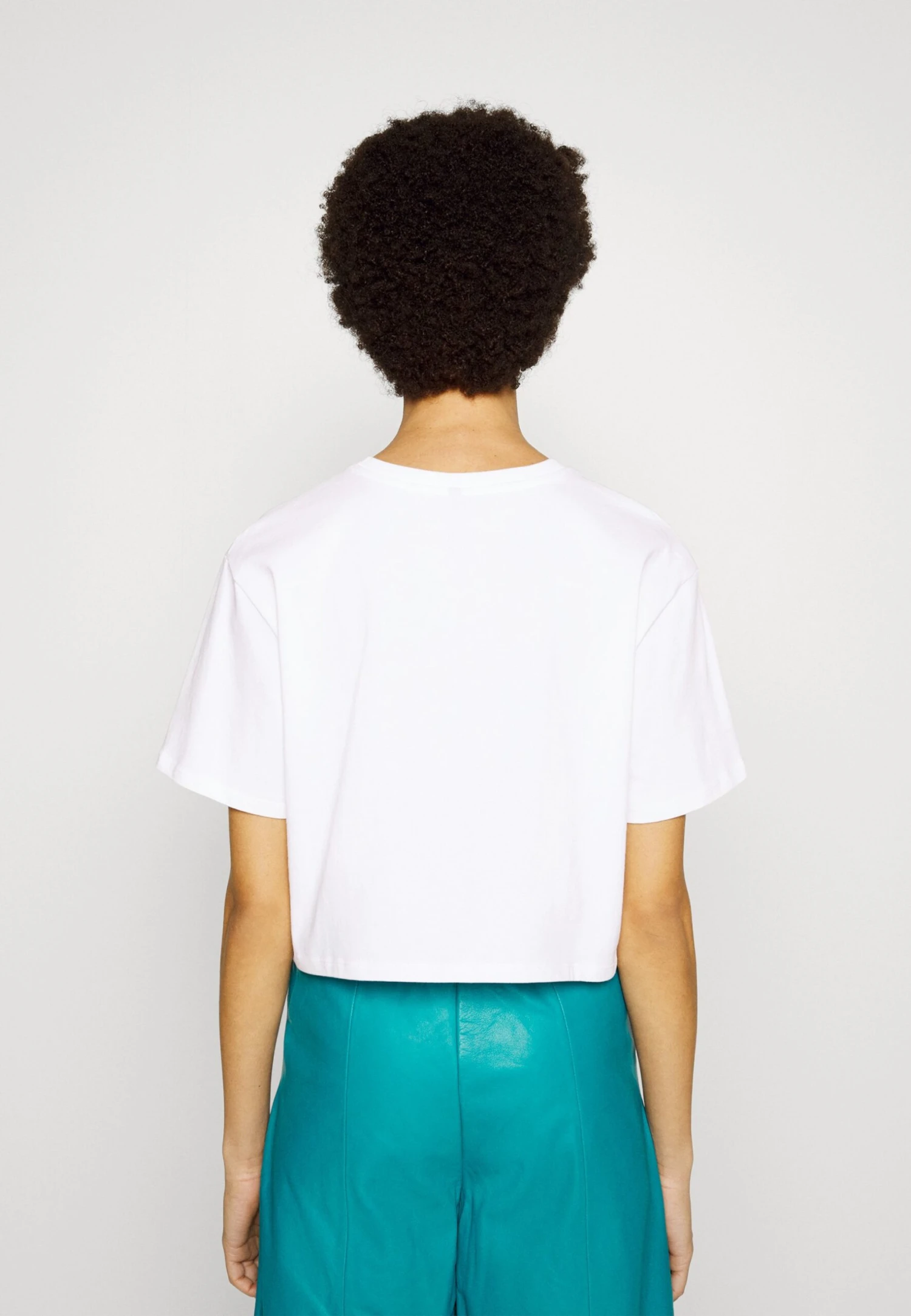 Ugg Tana Cropped Tee - Basic T-Shirt - White - Image 3