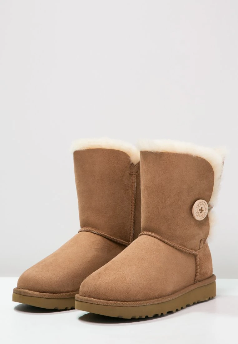 Ugg Bailey Button Ii - Classic Ankle Boots - Chestnut - Image 4