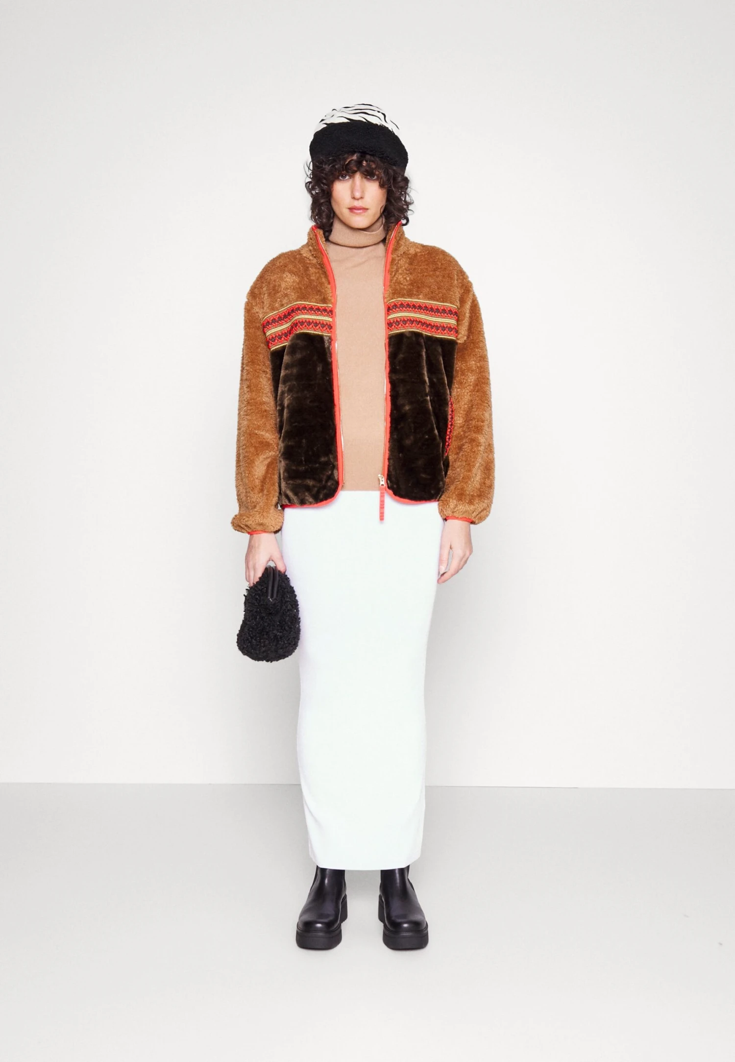 Ugg Marlene Sherpa Braid - Summer Jacket - Image 2