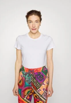 Ugg Uma Tee - Basic T-Shirt