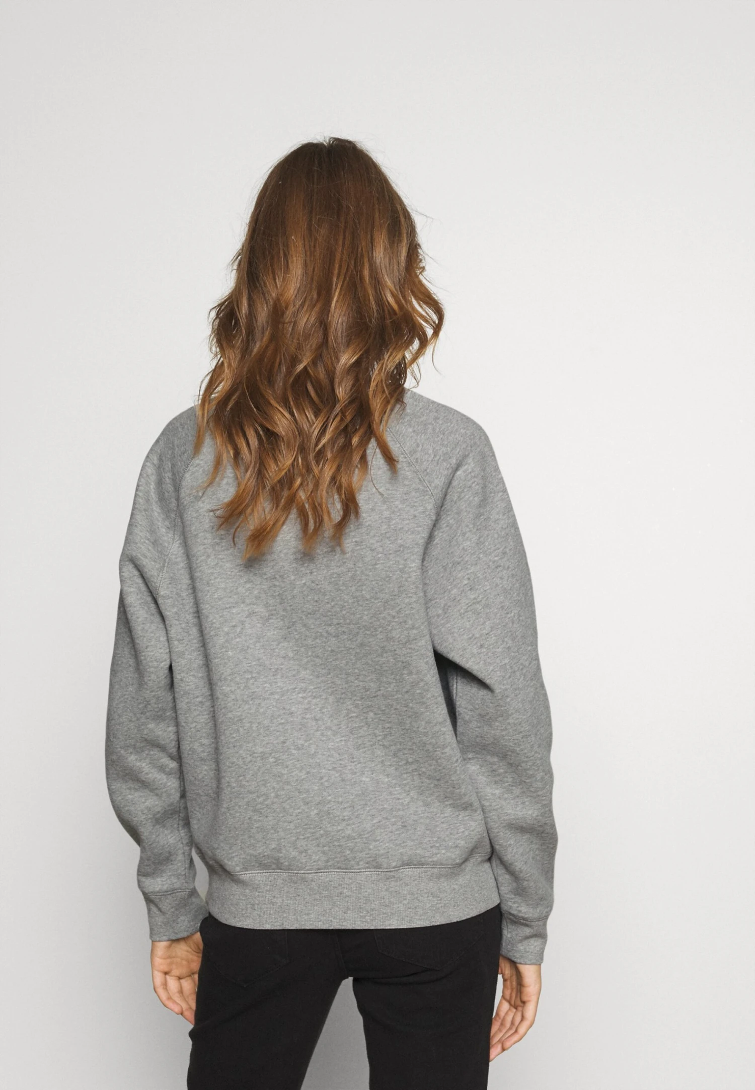 Ugg Madeline Fuzzy Logo Crewneck - Sweatshirt - Grey Heather/Sonora - Image 3