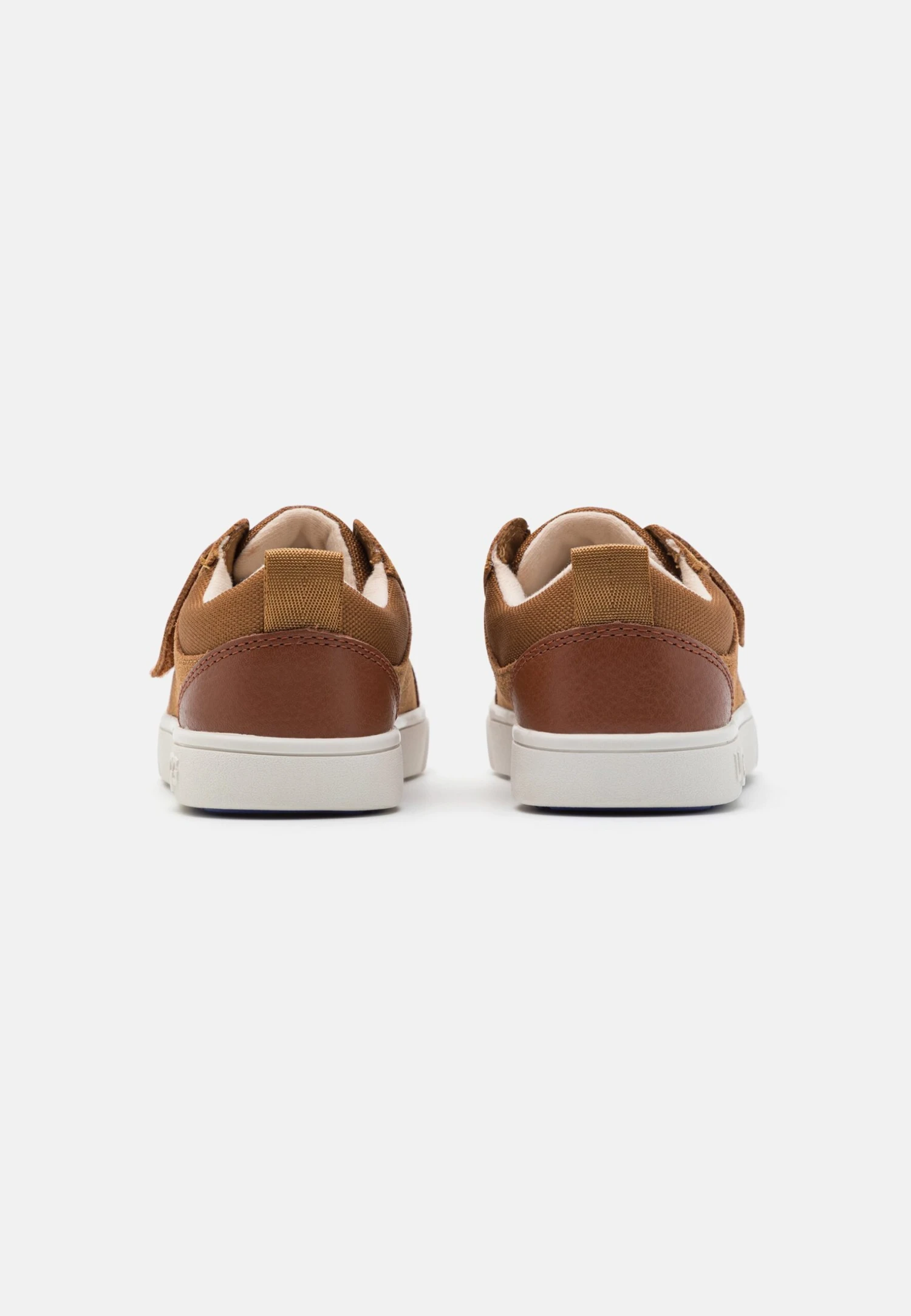 Ugg Rennon Unisex - Trainers - Chestnut - Image 3