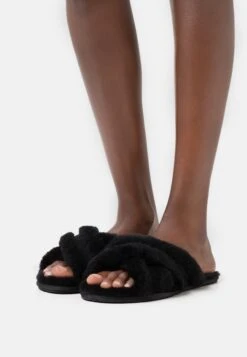 Ugg Scuffita - Mules - Black